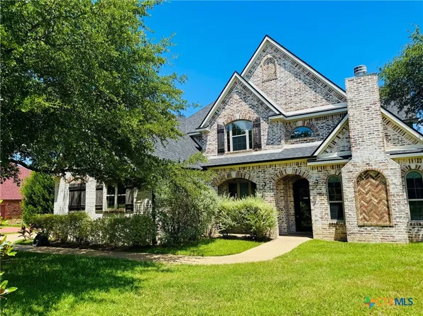 2021 Harvest Dr, Nolanville, TX 76559