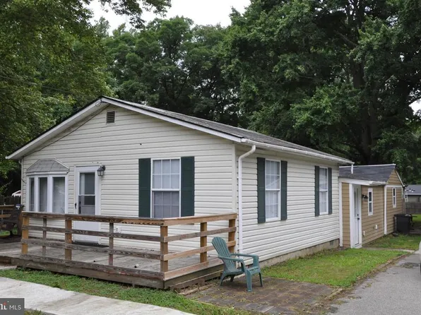 14921 Schall Rd, Accokeek, MD 20607