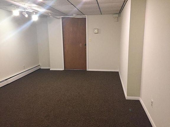 5th image of 840 Sherman Ave #1