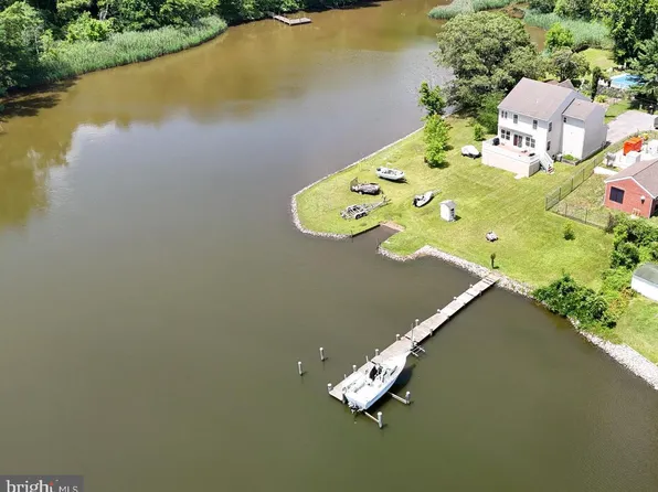 8113 Stone Haven Dr, Glen Burnie, MD 21060