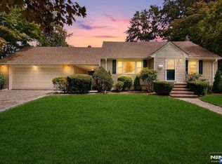 349 Ridgewood Blvd N, Township Of Washington, NJ 07676