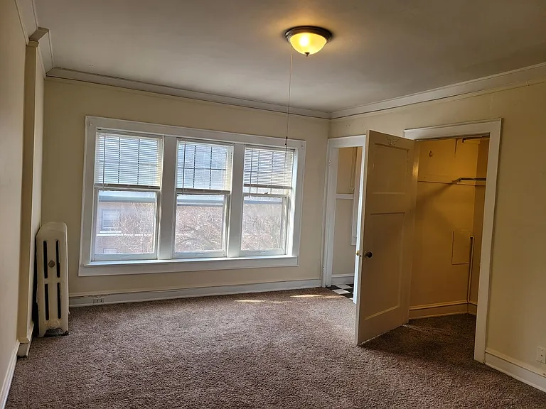 1303 Cass — Photo 2