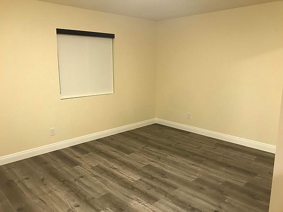 3rd image of 3621 1/2 Boyce Ave Floor 2