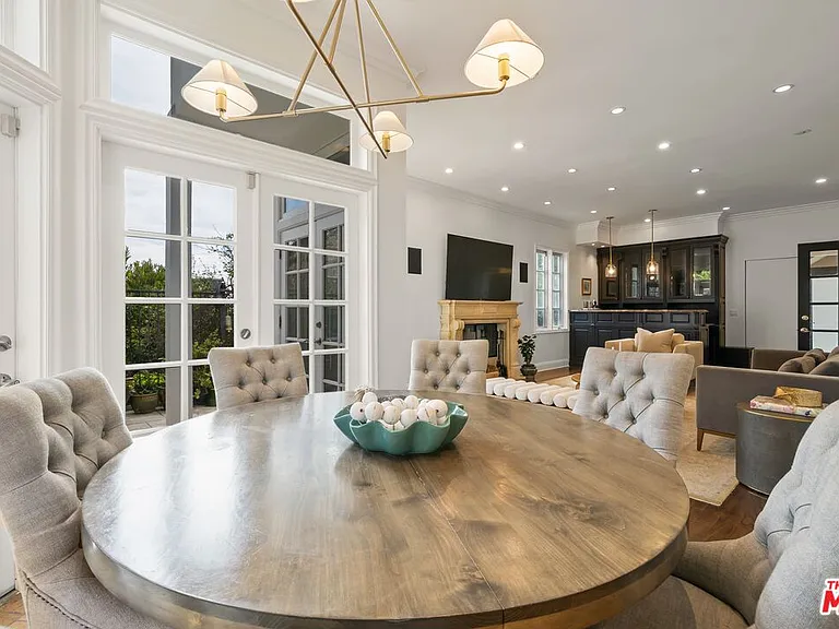 9023 Alto Cedro Dr — Photo 35