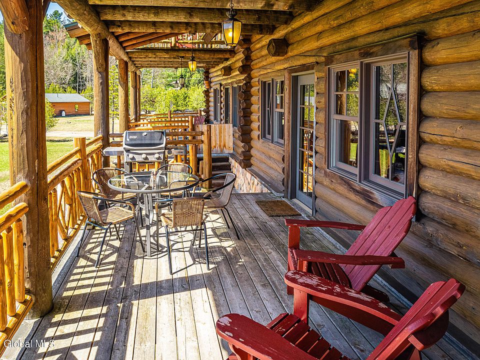 31 Bayside Dr Saranac Lake, NY, 12983 Apartments for Rent Zillow