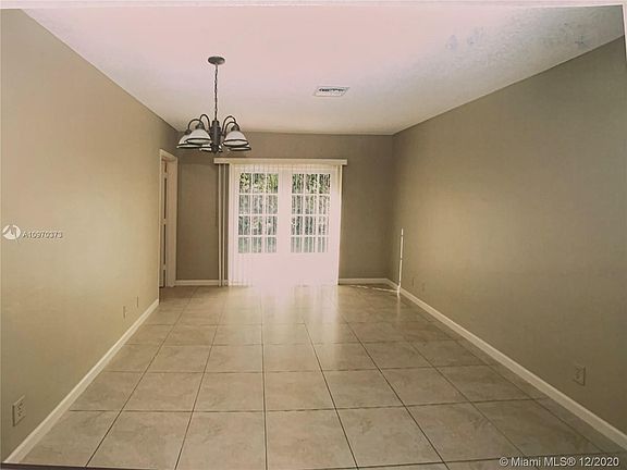 2nd image of 11100 NW 39th St #1