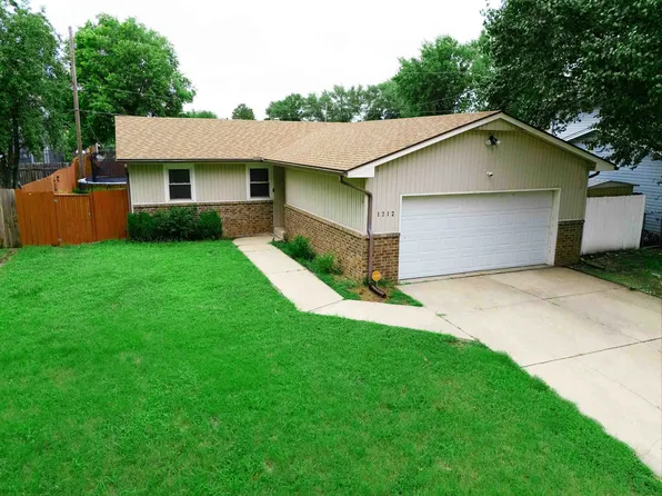 1212 E Kemper St, Wichita, KS 67216
