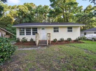 2330 Falcon Rd, North Charleston, SC 29406