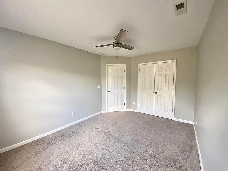 7038 Whittingham Dr — Photo 19