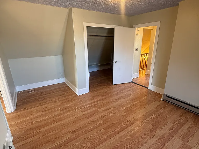 569 Main St #3 — Photo 10