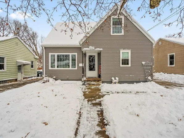 2107 Randolph St, Waterloo, IA 50702