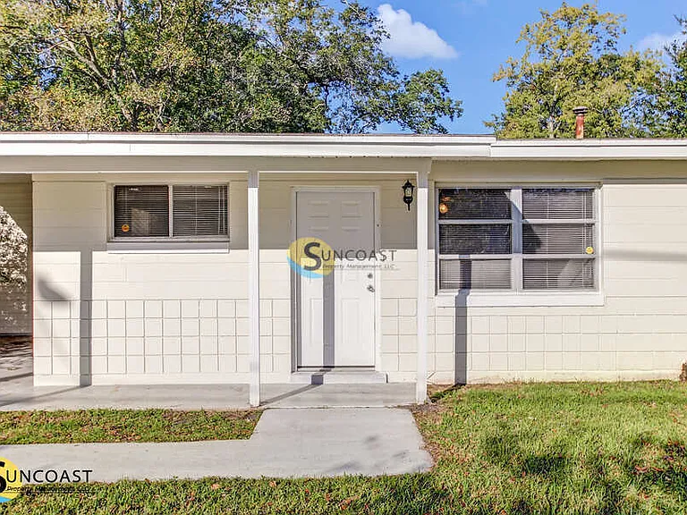 2156 Bunting Dr — Photo 2