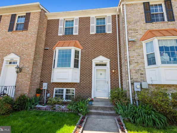 1256 Knoll Mist Ln, Gaithersburg, MD 20879