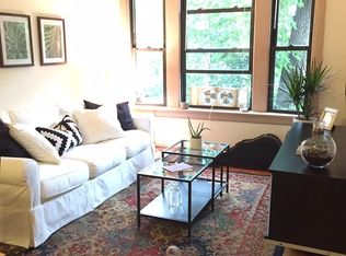 2829 W Lyndale St APT 1F, Chicago, IL 60647