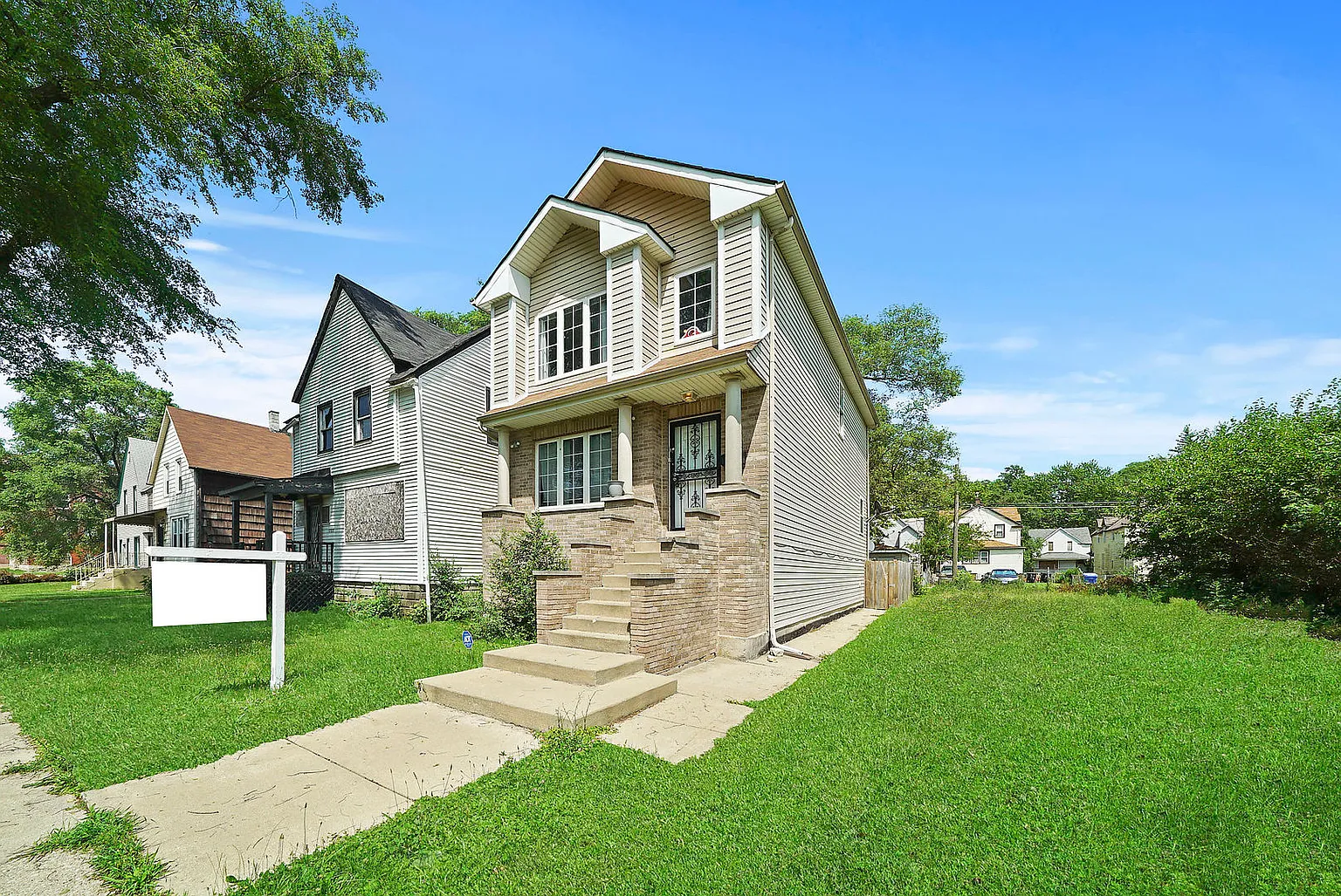 12017 S Parnell Ave photo 1