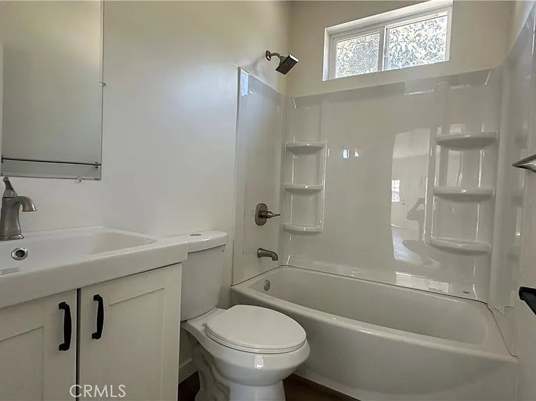 115 Owens — Photo 5