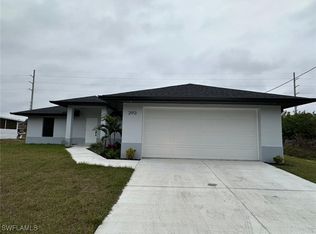 2913 1st St W, Lehigh Acres, FL 33971
