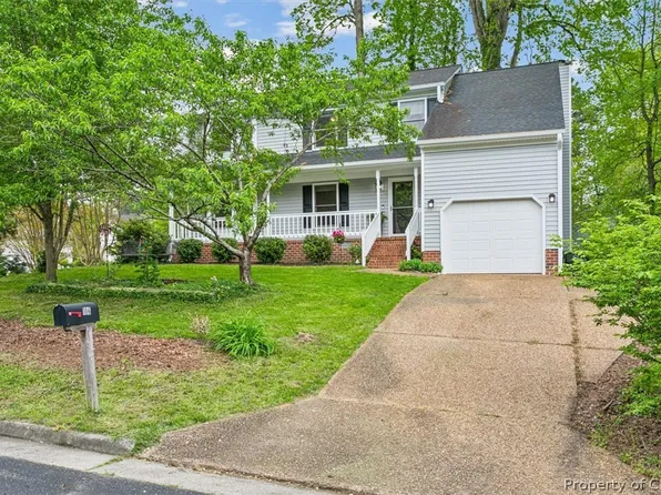 106 Percussion Rd, Williamsburg, VA 23185