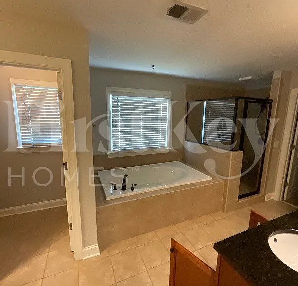 13 Creekview Dr SE — Photo 11