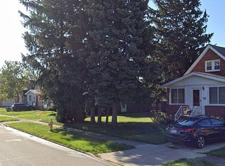 7909 Ridgefield Rd, Parma, OH 44129