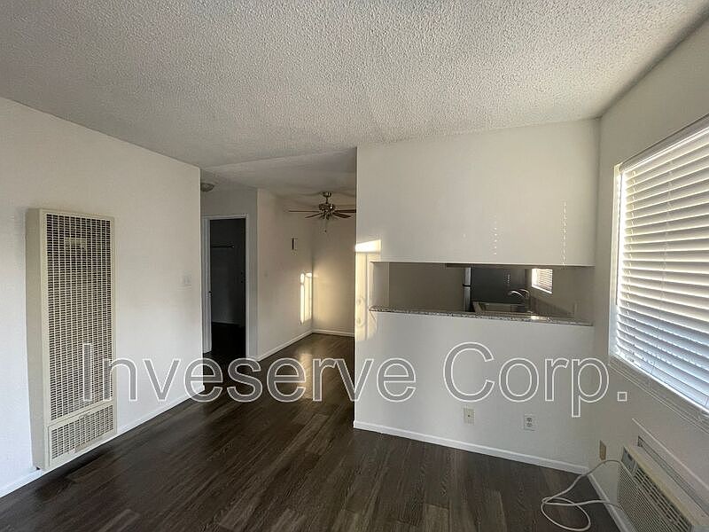 1st image of 1874 Lincoln Ave APT 6