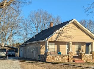 708 Illinois St, Warsaw, MO 65355