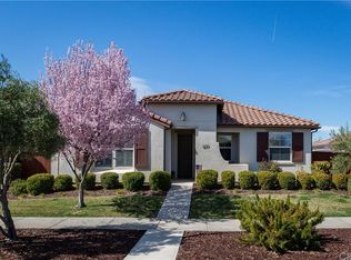 677 The Esplanade, Paso Robles, CA 93446