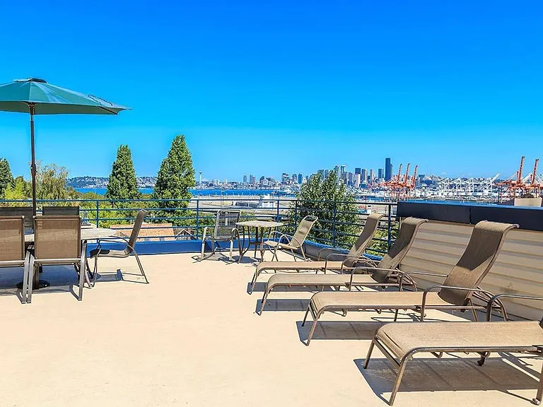 City View Apartments in West Seattle — Photo 13