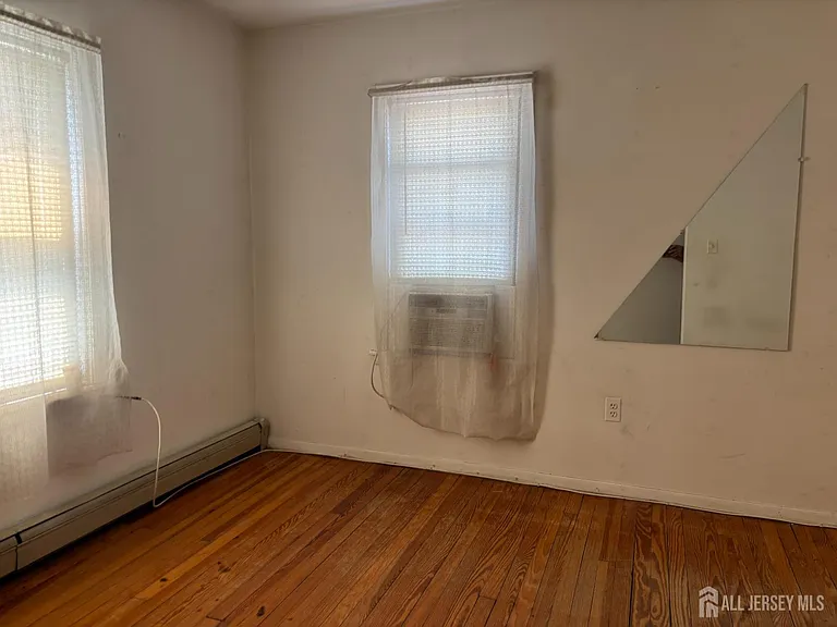 16 Yates Ave #18 — Photo 10