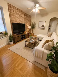 41 West 64th Street, #5C