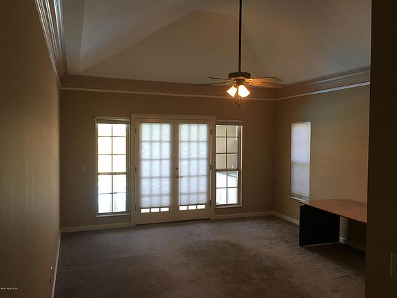 4th image of 11752 Wordsworth Ct