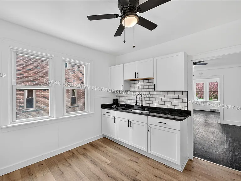 368 Piper Blvd — Photo 11