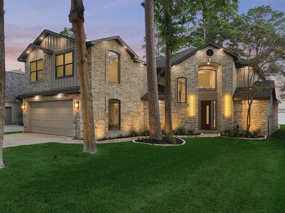 1st image of 2811 Hemingway Dr