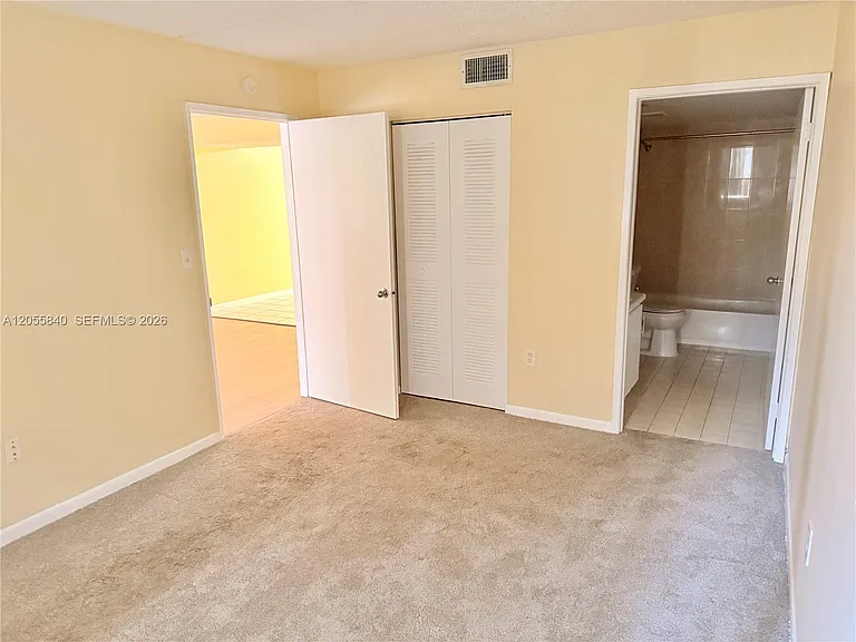 6175 NW 186th St #104 — Photo 16