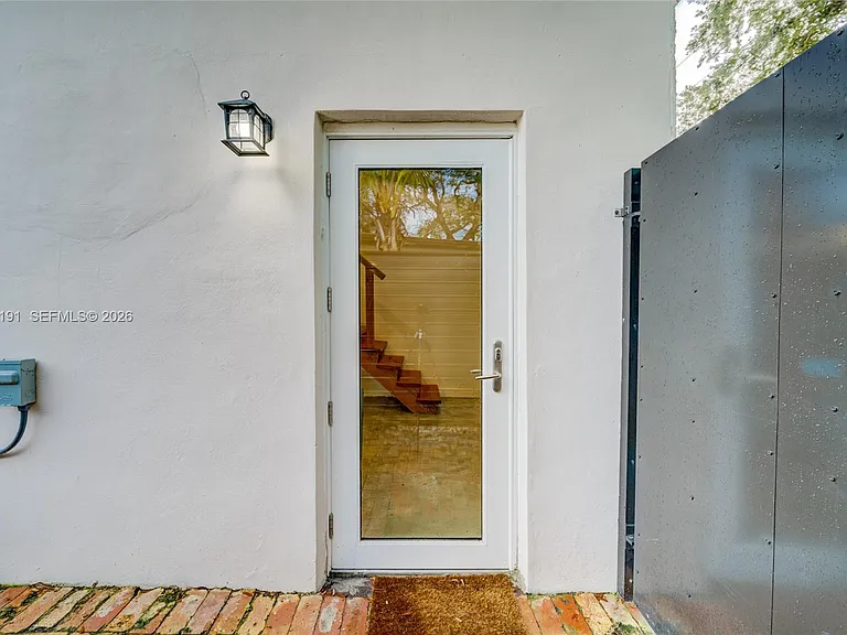 6631 Tamiami Canal Rd — Photo 18