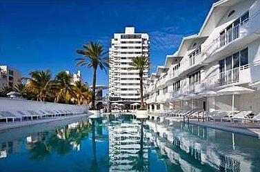 3rd image of 1801 Collins Ave #501