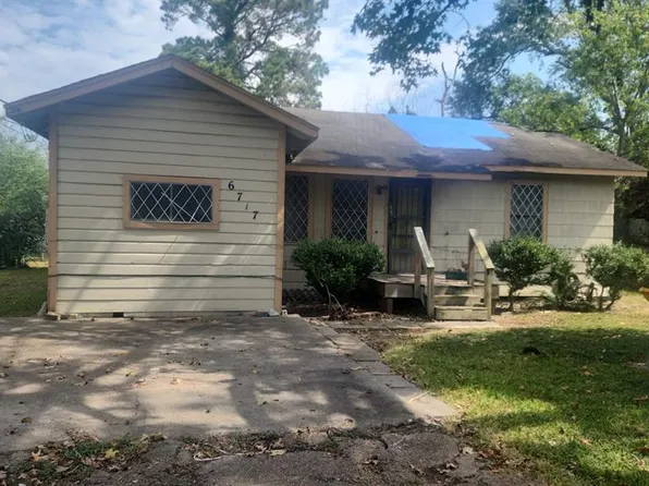 6717 Larkstone Street, Houston, TX 77028