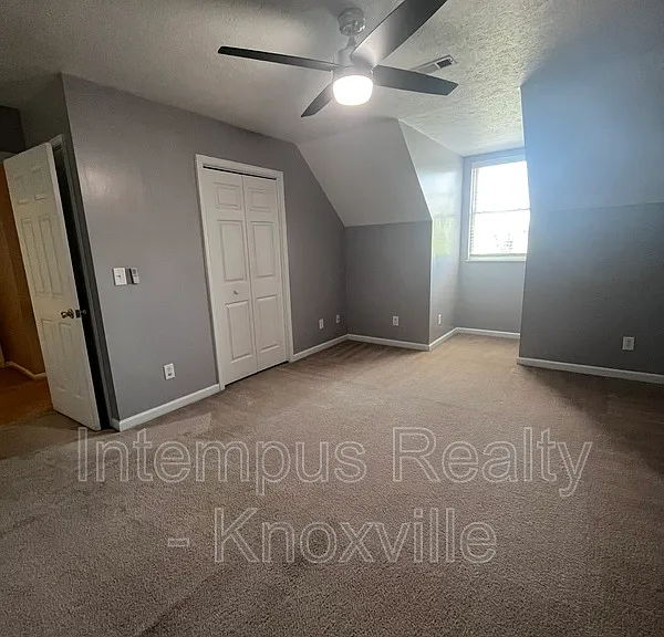 7728 Chapel Bend Dr — Photo 27