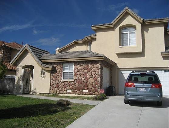 1st image of 19135 Singingwood Dr