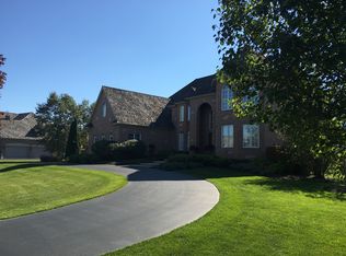 4974 Wild Rose Ln, Long Grove, IL 60047