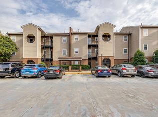 120 W End Pl, Nashville, TN 37205