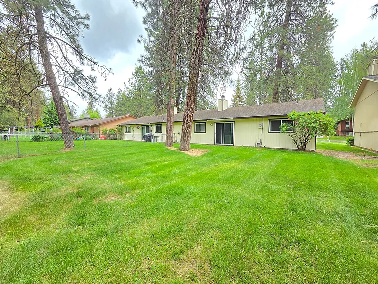 1318 S Robinhood St — Photo 17
