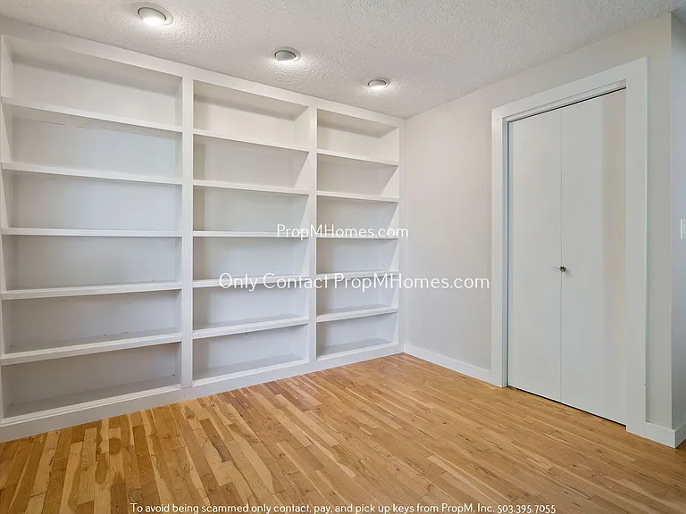 11165 NW McDaniel Rd — Photo 16
