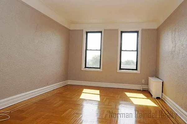 Rented by Norman Raindel, LREB | media 1