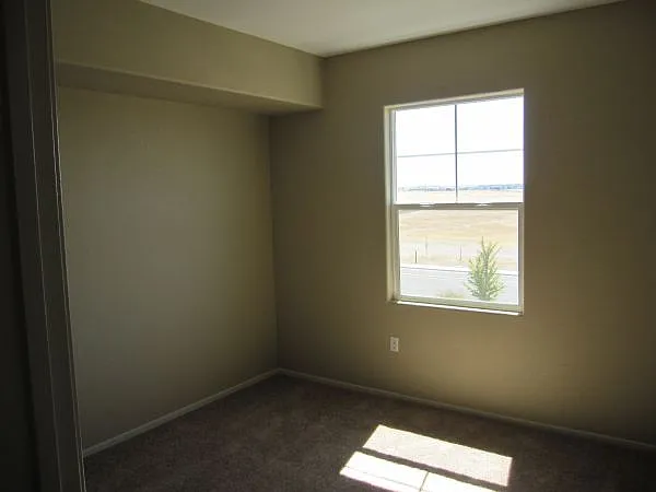1181 Whitney Ranch Pkwy #734 — Photo 4