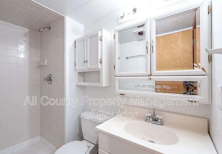 2658 Serena Dr — Photo 16