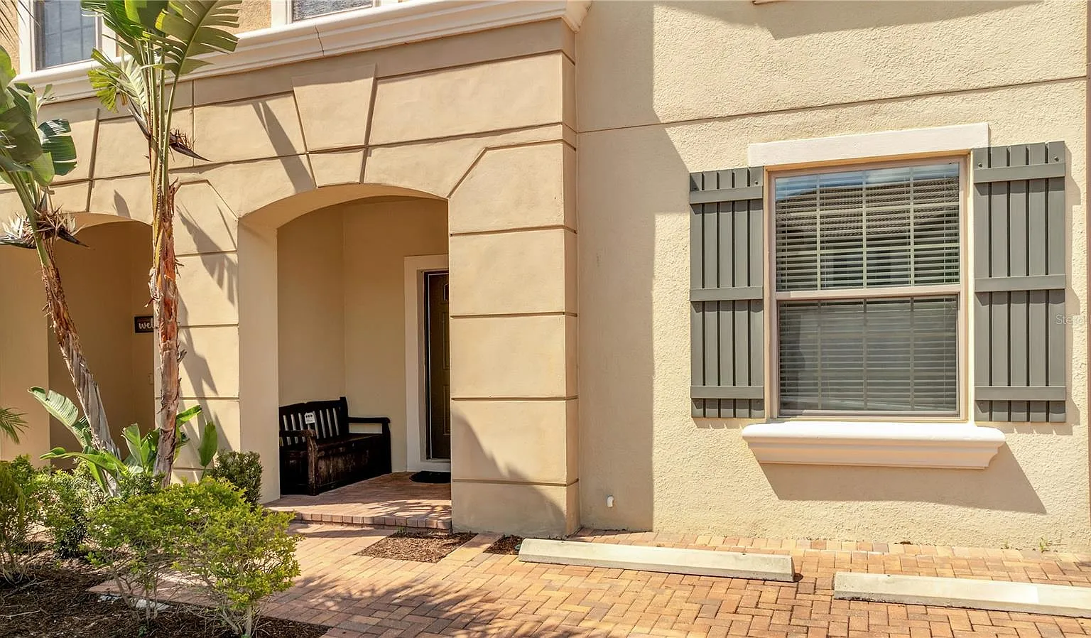 5 bed, 4.5 bath, 2263 sqft, $3,000 — Photo 3