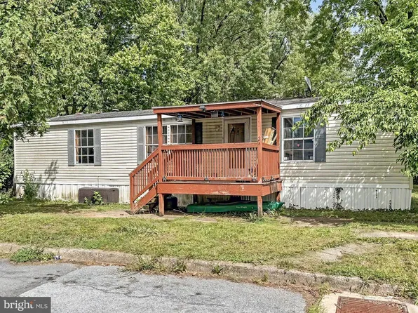 24 Willow St, Highspire, PA 17034