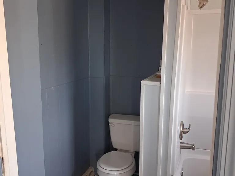 530 Wunder St — Photo 12