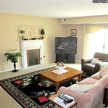 3rd image of 2979 S Bay Dr APT F9